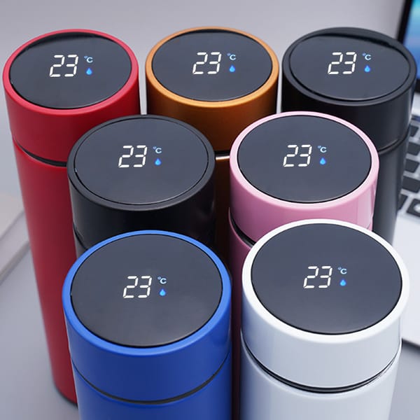 WhatsAppImage2024-09-19at02.56.58_1727542632.jpg Temperature Display Thermos Water Bottle 500ML Stainless Steel Insulated Hot and Cold Flask with LED Display (Random Colors) - Image 4